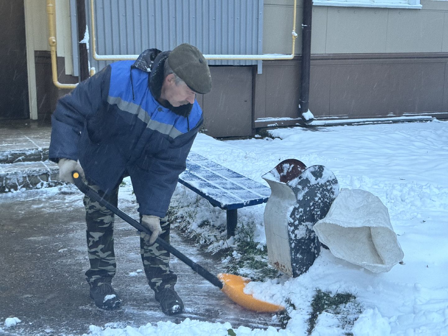 снег, очистка снега, коммунальная служба, коммунальная техника, вертикалки