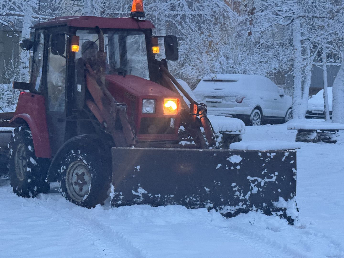 снег, очистка снега, коммунальная служба, коммунальная техника, вертикалки