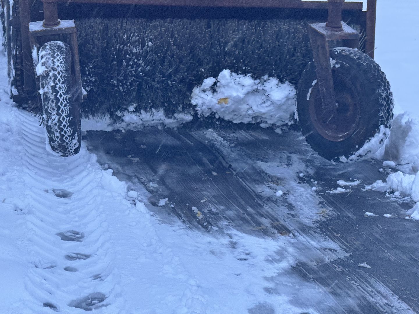 снег, очистка снега, коммунальная служба, коммунальная техника, вертикалки