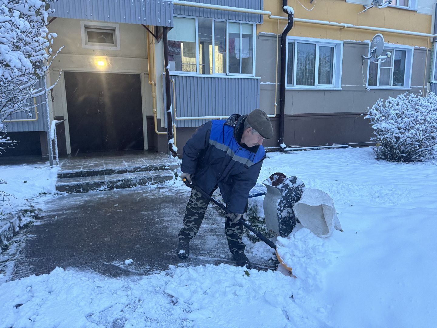 снег, очистка снега, коммунальная служба, коммунальная техника, вертикалки