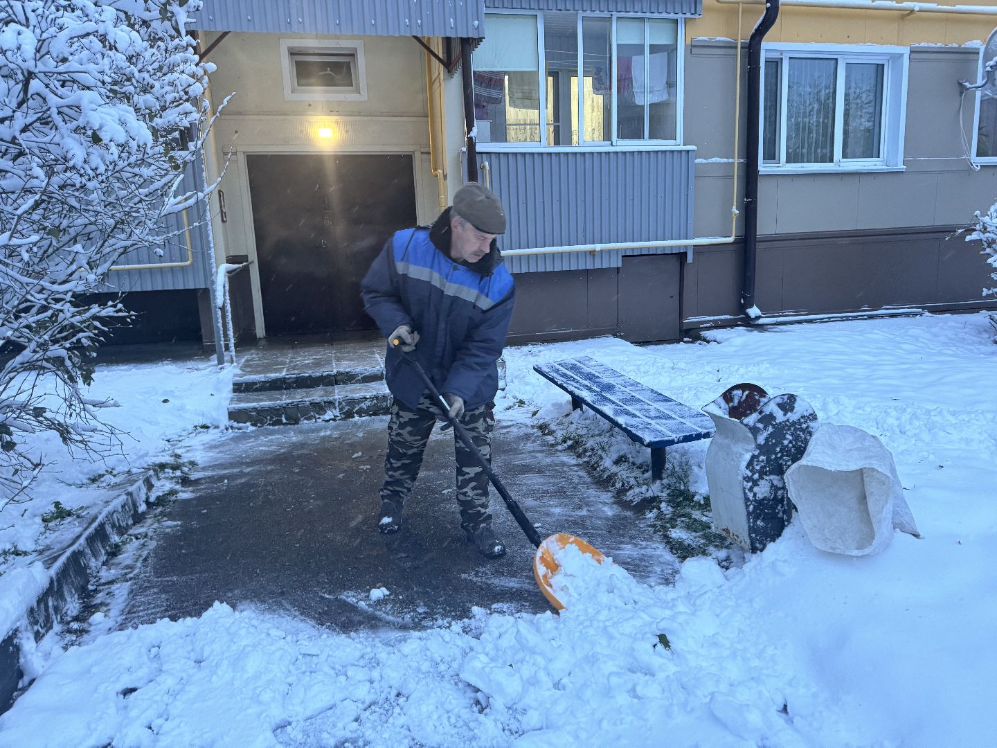 снег, очистка снега, коммунальная служба, коммунальная техника, вертикалки