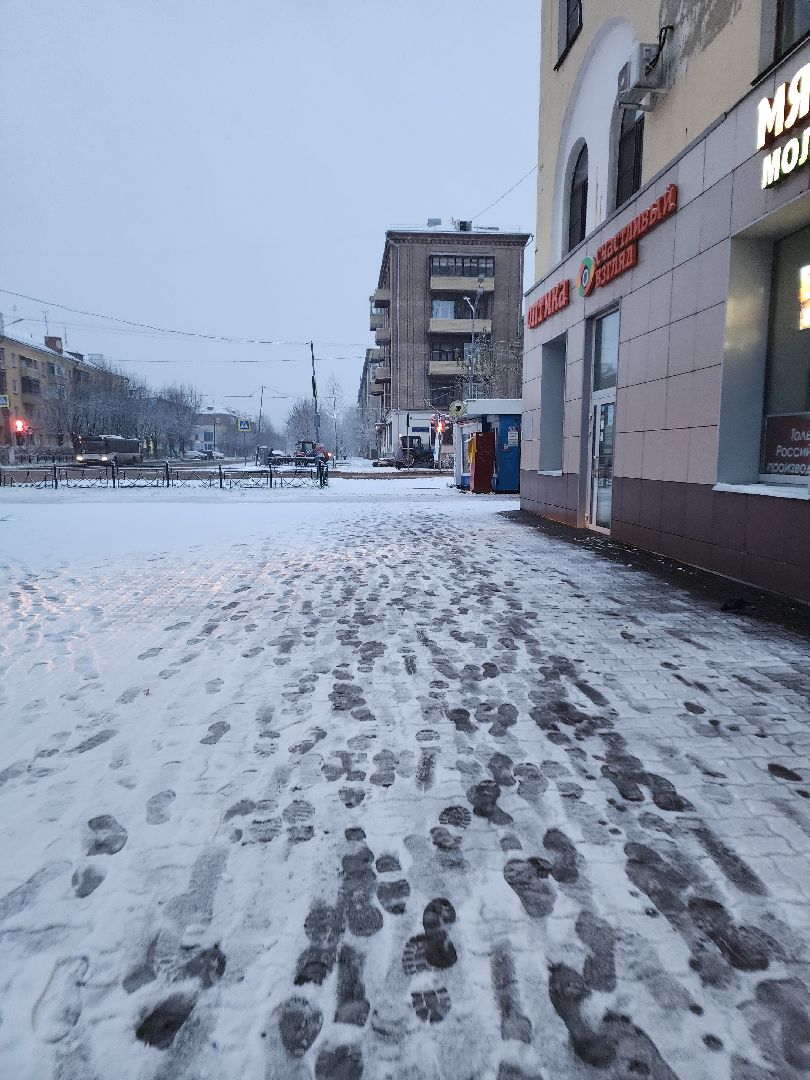 электросталь, первый снег, жкх, уборка снега, коммунальщики, коммунальные службы, коммунальные службы готовы к зиме, снегоуборочная техника, снегоуборочные машины, вертикалки