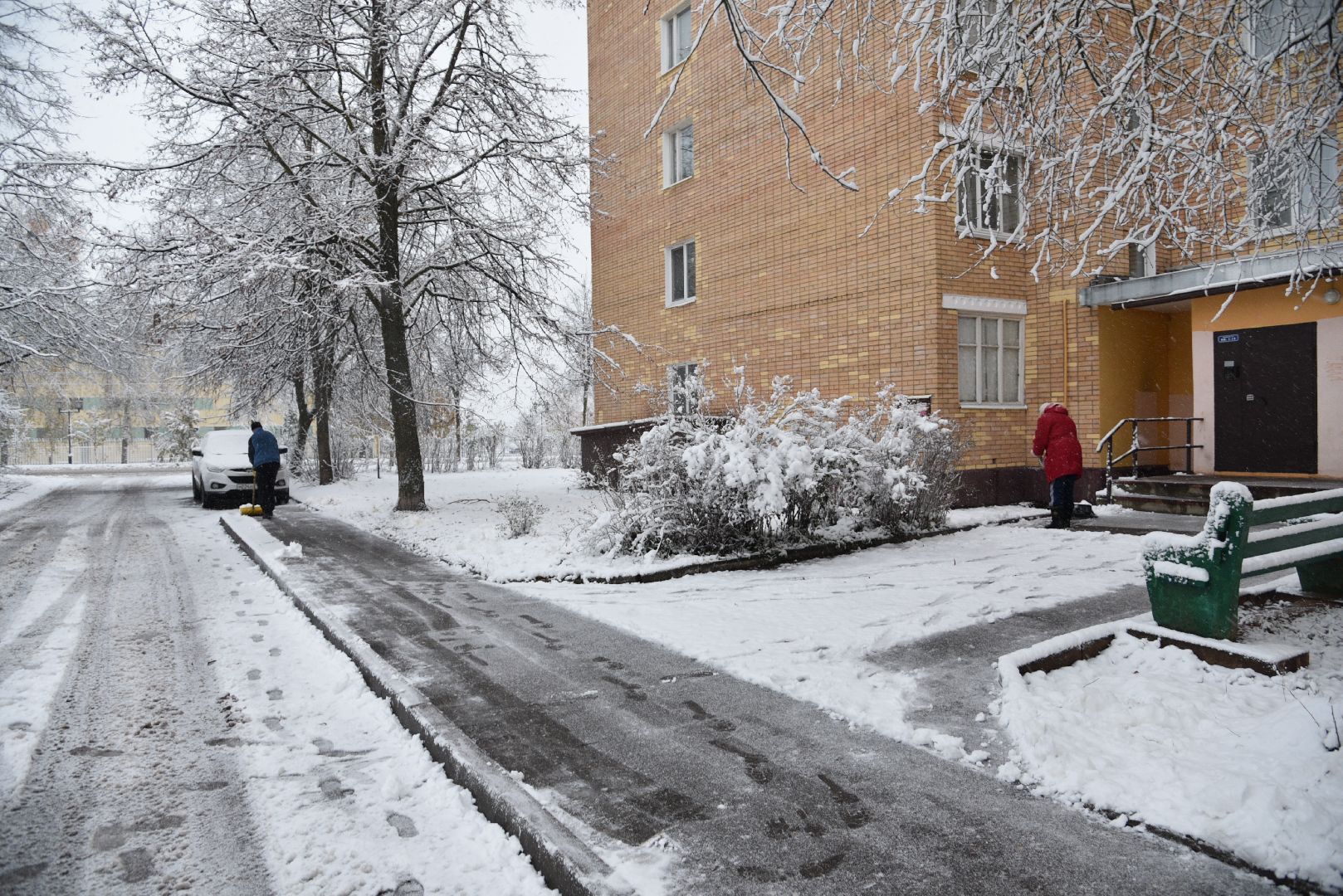 лотошино, жкх, уборка снега, первый снег, благоустройство, вертикалки,
