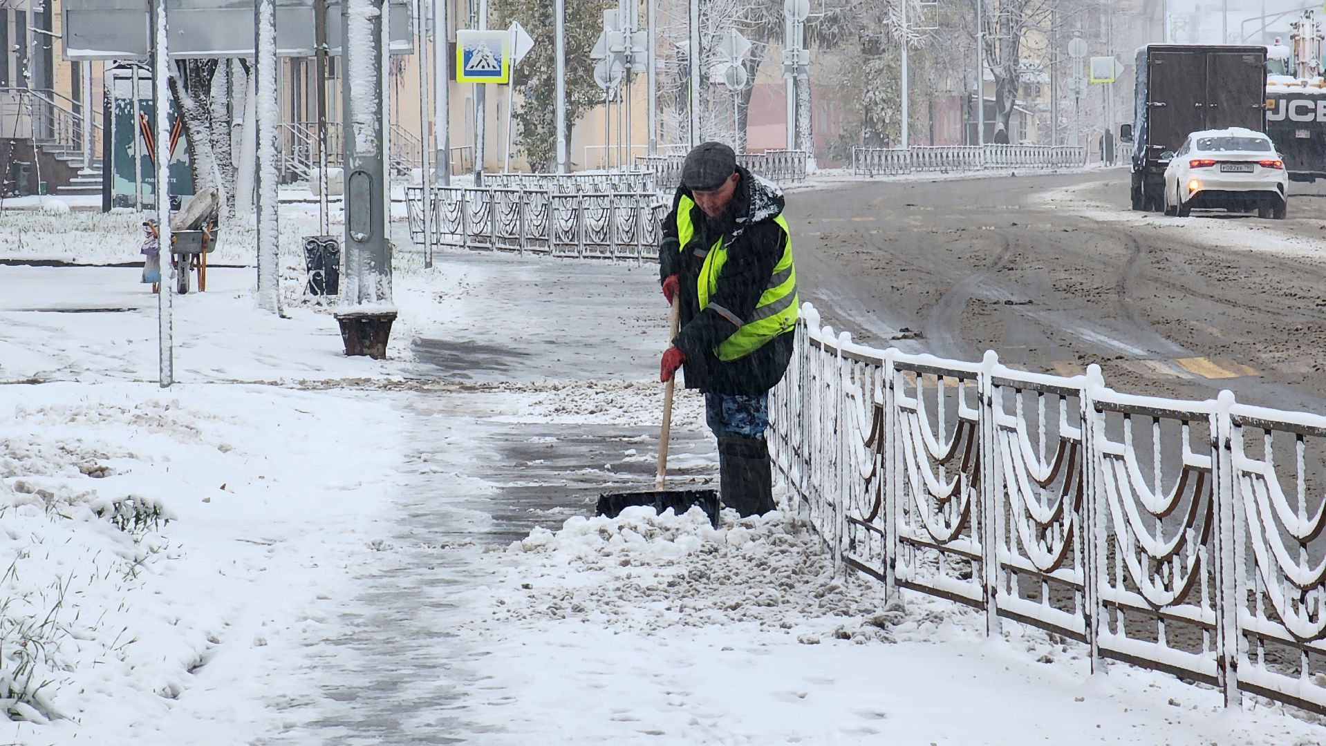 Клин, ЖКХ, уборка снега, первый снег, вертикалки,