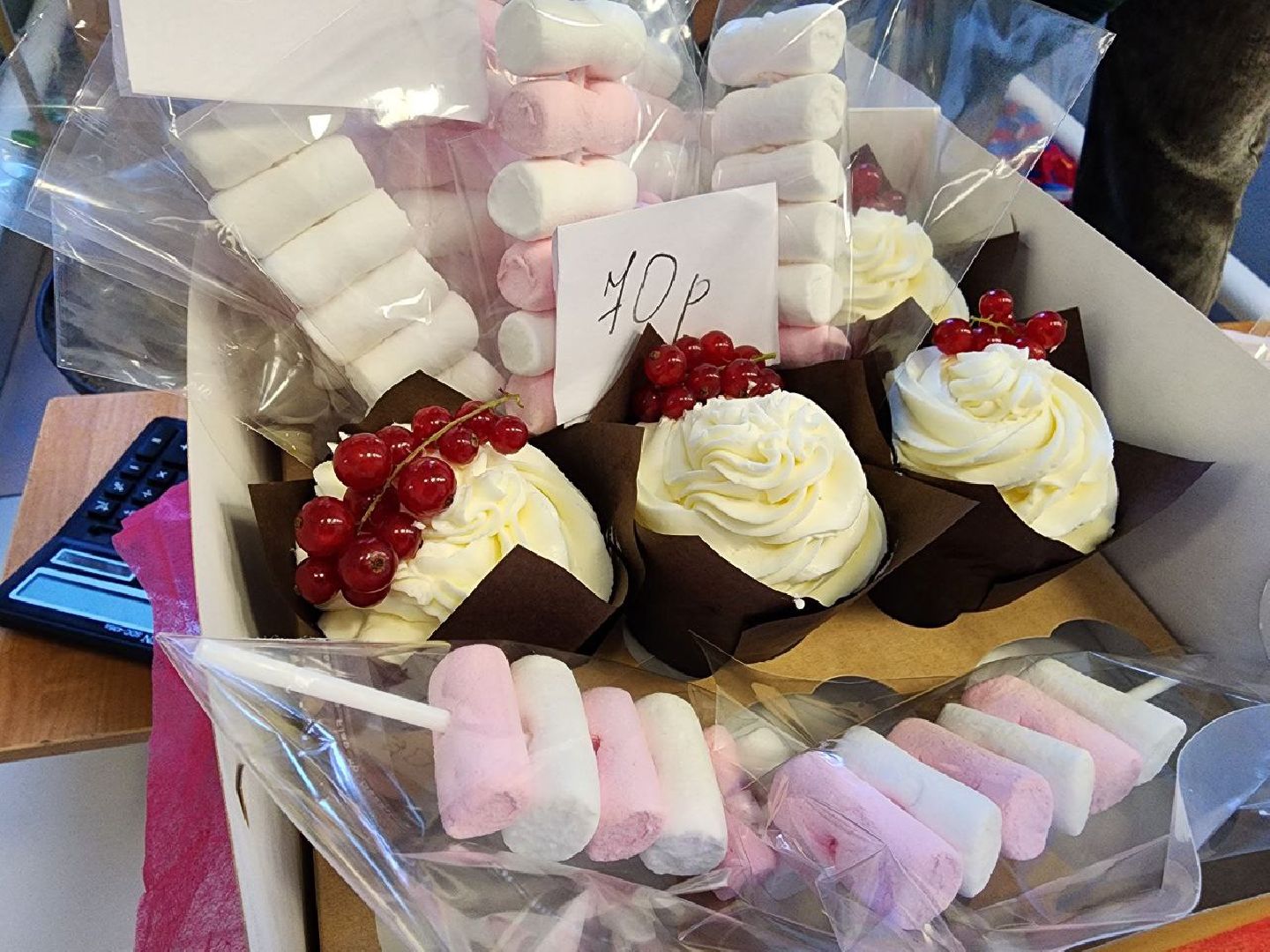 можайск, можайский городской округ, подмосковье, благотворительная ярмарка, спецоперация, школы, школьники, доброе дело, дети, вертикалки,