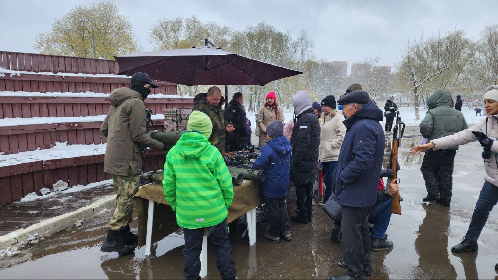 Реутов, день народного единства, Праздник, вертикалки, праздник в парке, мастер-класс, СВО, гуманитарная помощь, дроны,