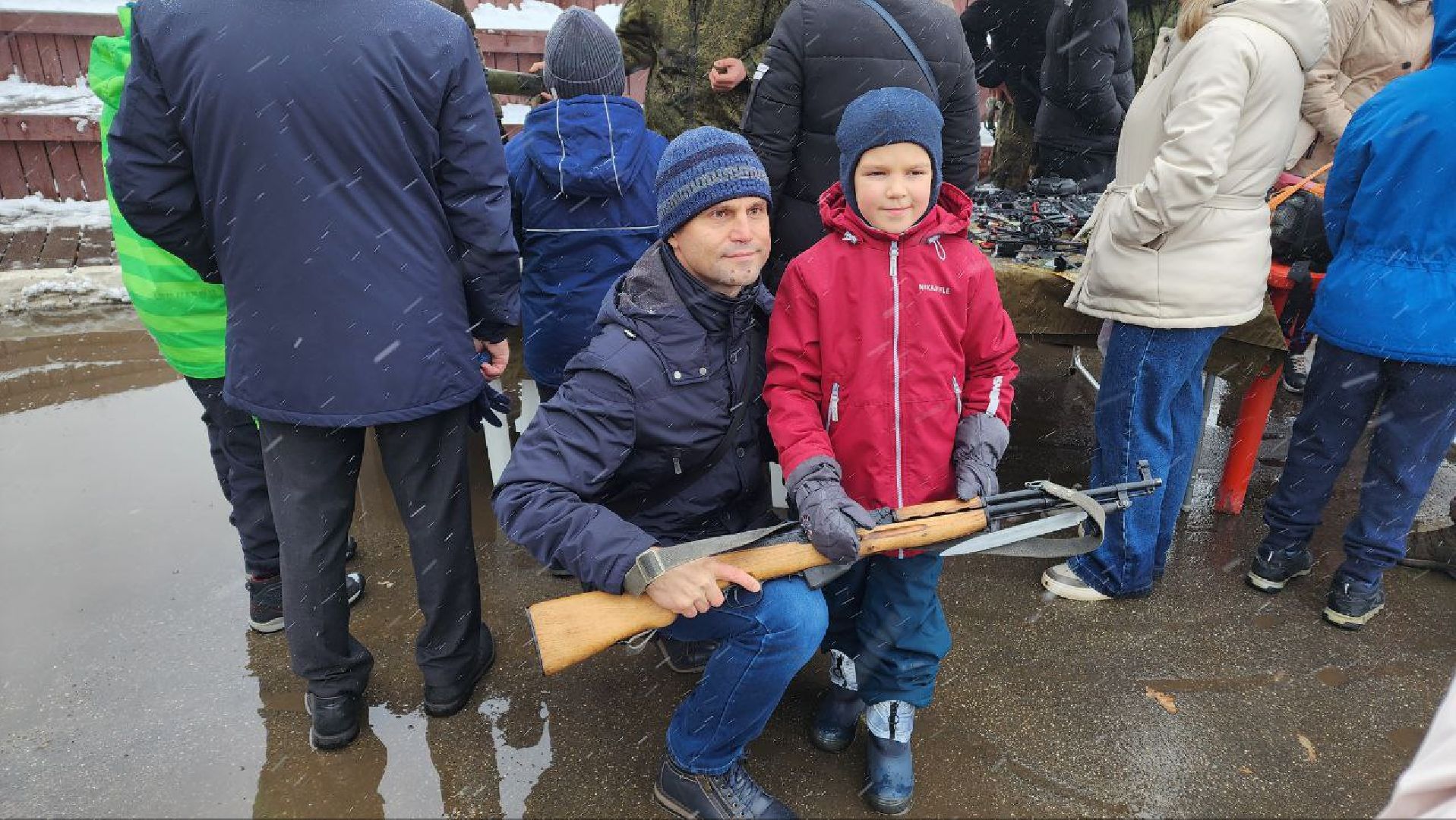 Реутов, день народного единства, Праздник, вертикалки, праздник в парке, мастер-класс, СВО, гуманитарная помощь, дроны,