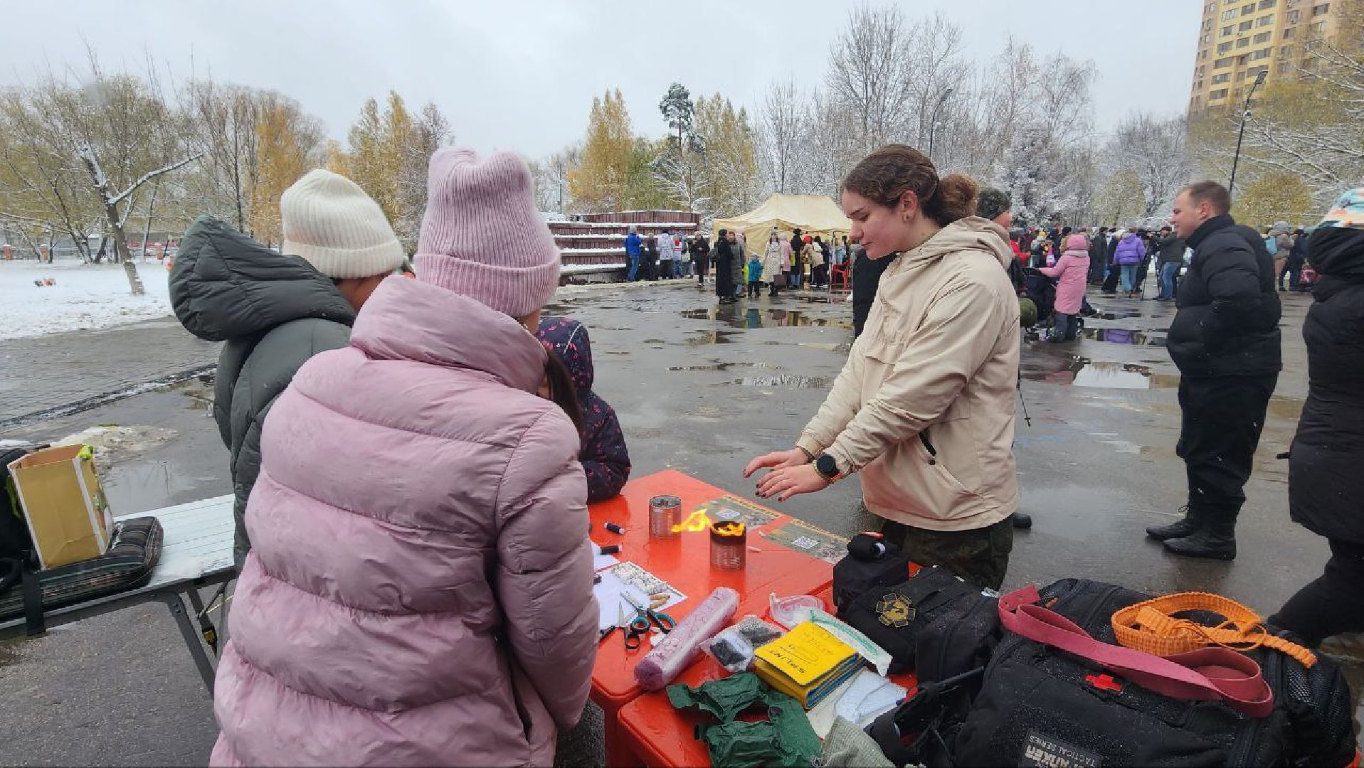 Реутов, день народного единства, Праздник, вертикалки, праздник в парке, мастер-класс, СВО, гуманитарная помощь, дроны,