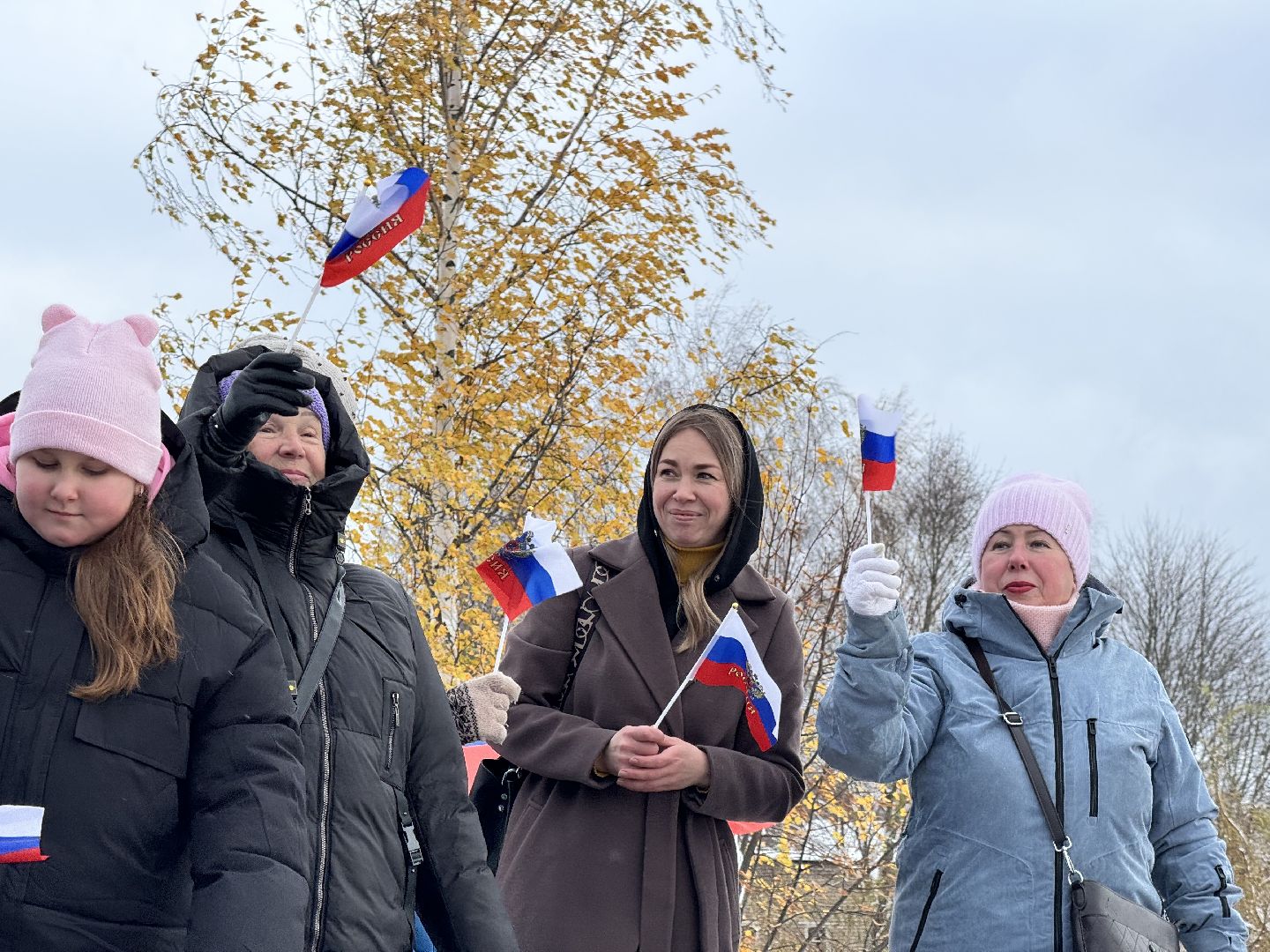 шаховская, день народного единства, праздник, гуляние в парке,