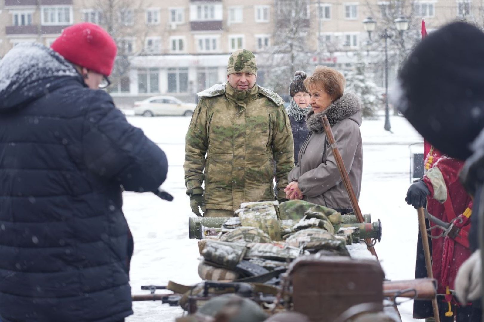 СВО, День народного единства, Сергиев Посад, Сергиево-Посадский городской округ, Акция, Гуманитарная помощь, Год семьи, вертикалка,