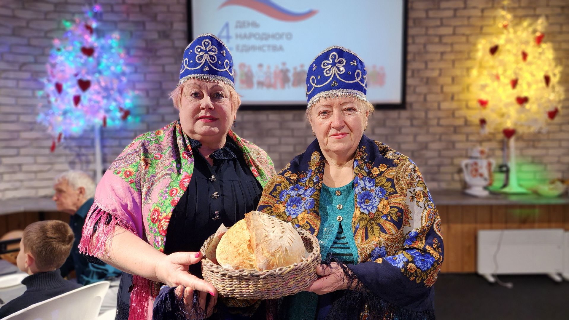 пироги, кухни народов мира, цми, дворец молодежи, волонтеры,