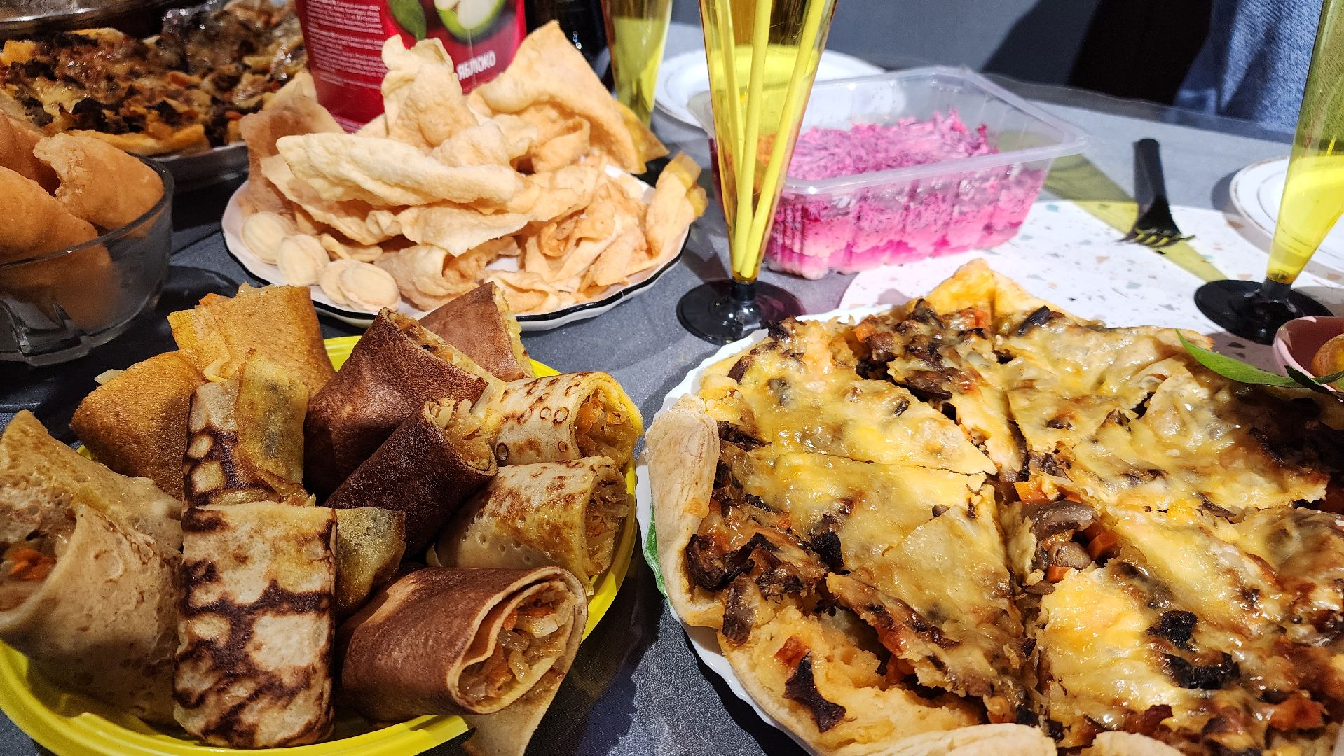 пироги, кухни народов мира, цми, дворец молодежи, волонтеры,