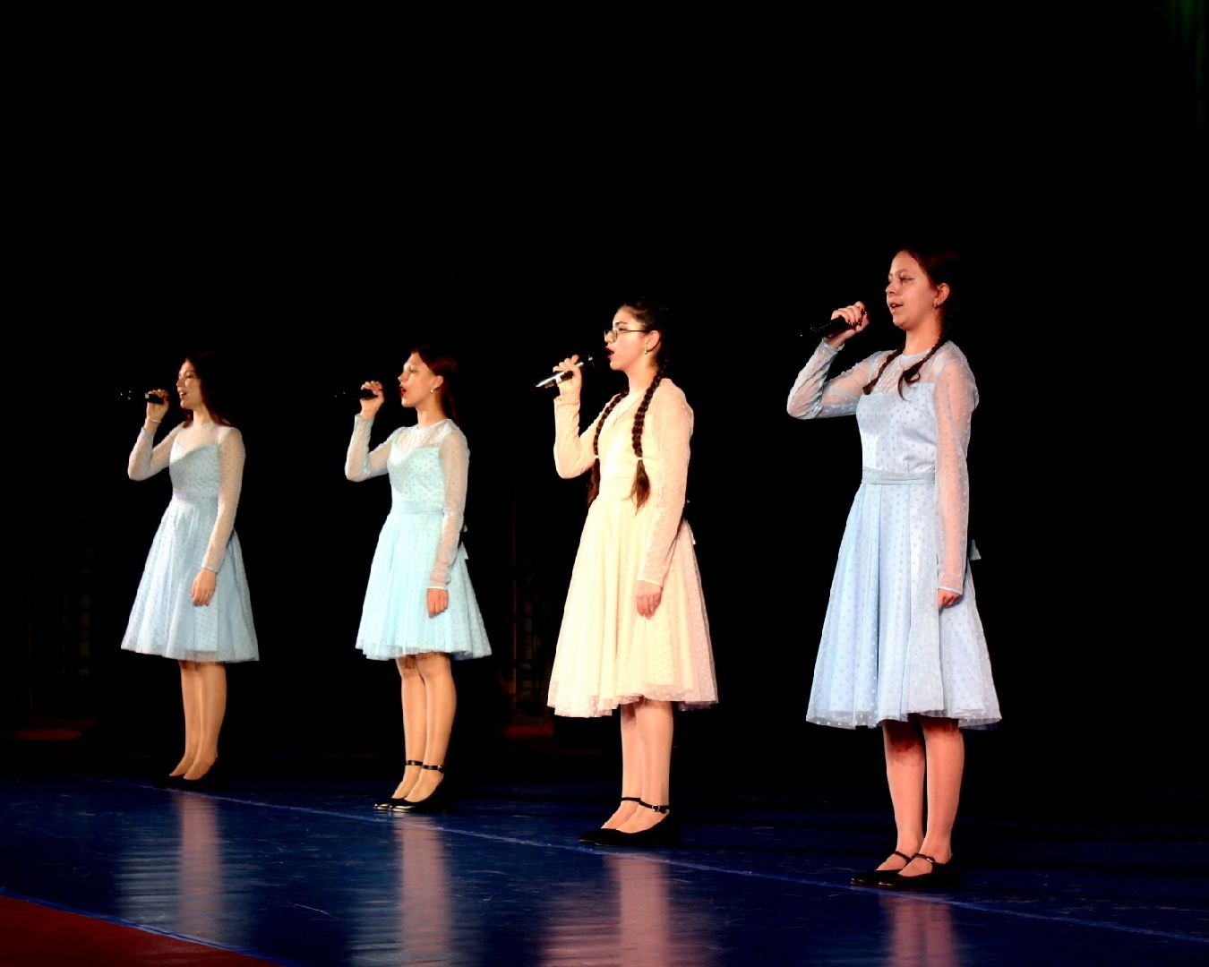 пушкино, дом культуры, поселок, день народного единства, праздник,вертикалка,