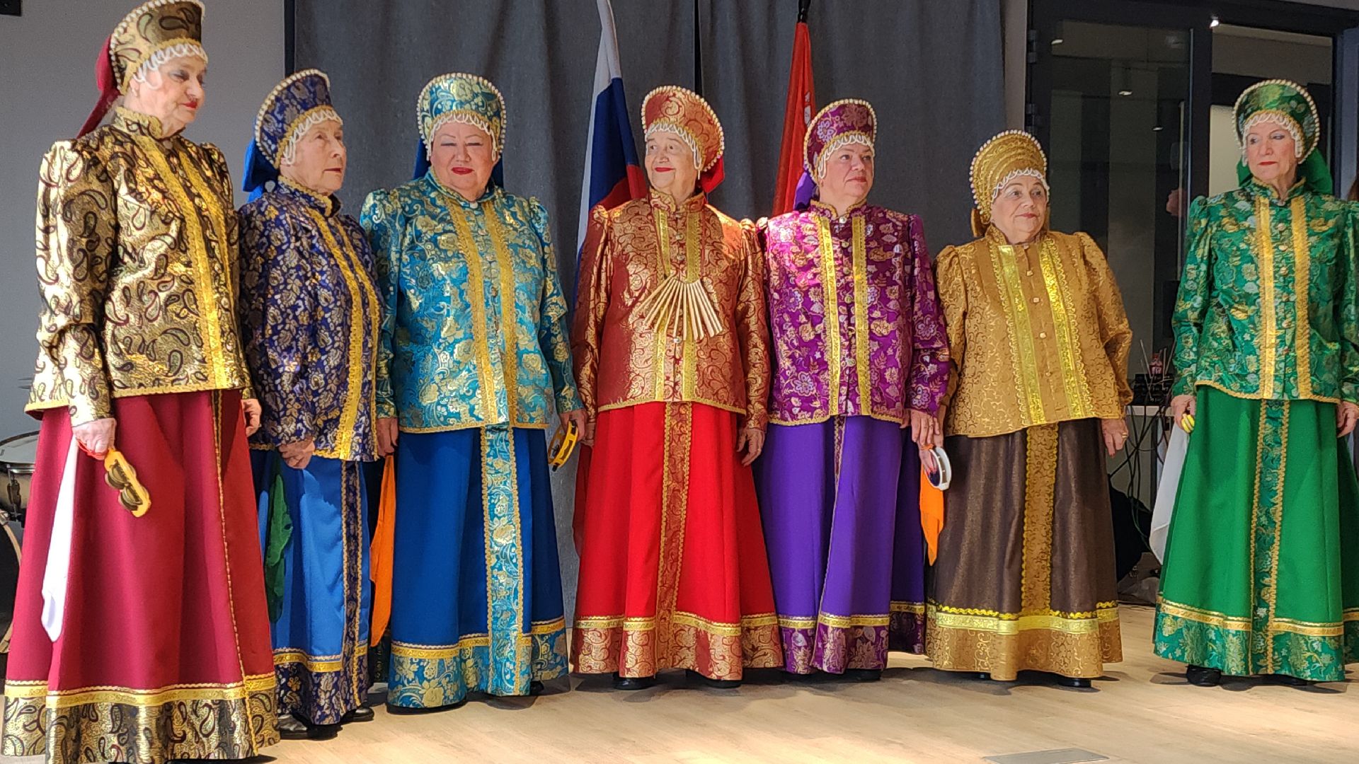 электросталь, мой город, парк авангард, день единства, праздник, концерт, концерт в парке, творческие коллективы, вертикалки