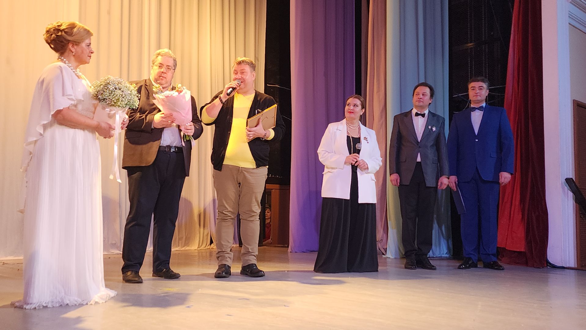 вертикалка, пушкино, юбилей, певица, опера, театр, артисты, концерт,