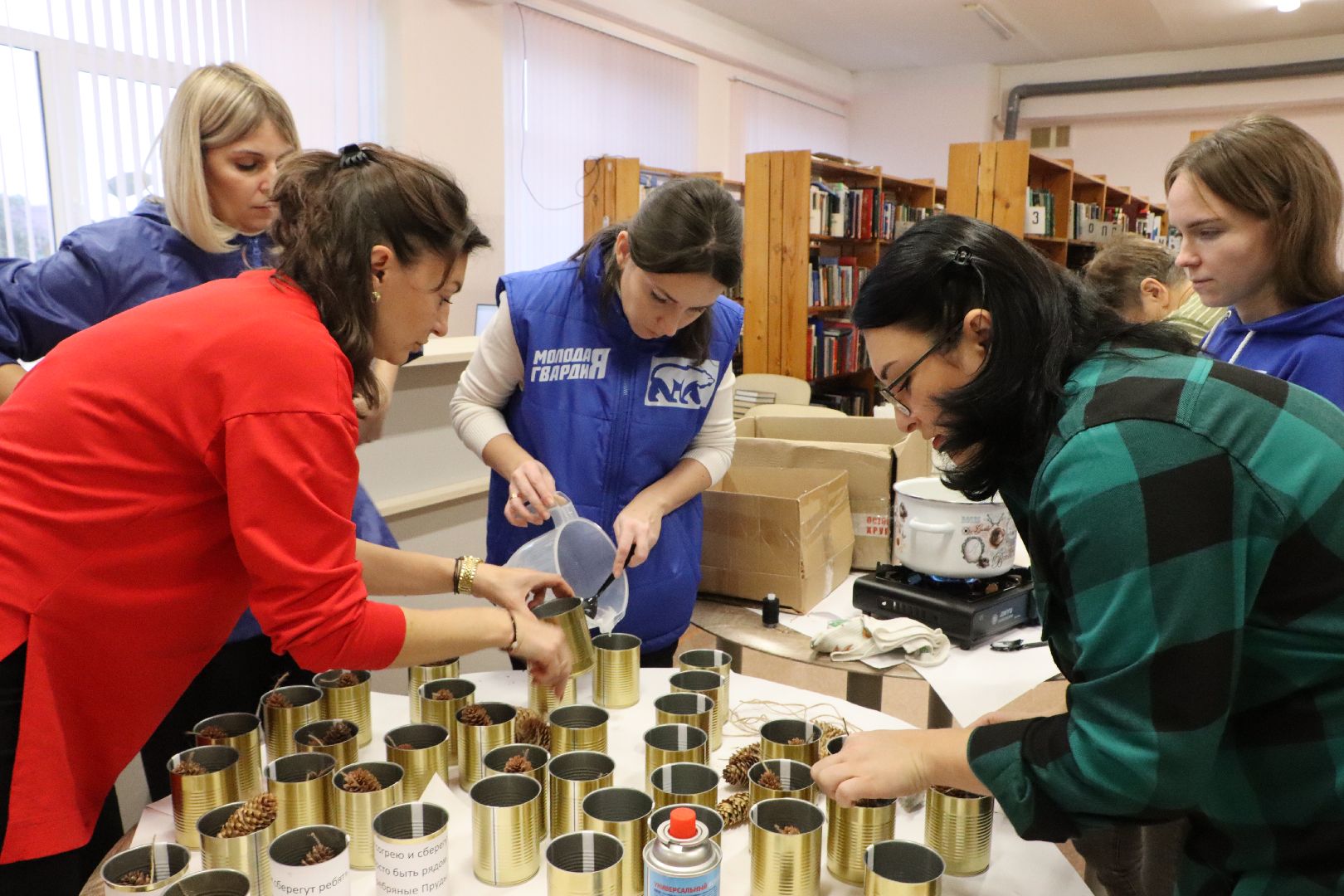 вертикалка, Серебряные Пруды, Волонтеры, окопные свечи,