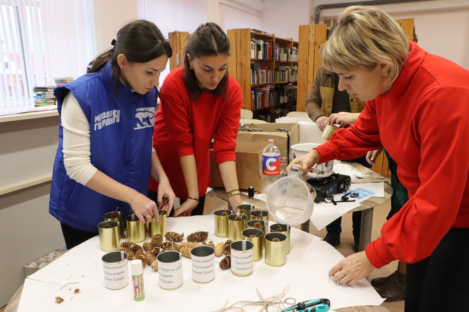 вертикалка, Серебряные Пруды, Волонтеры, окопные свечи,
