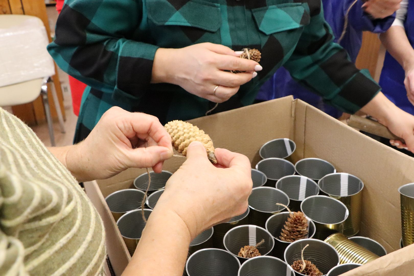 вертикалка, Серебряные Пруды, Волонтеры, окопные свечи,