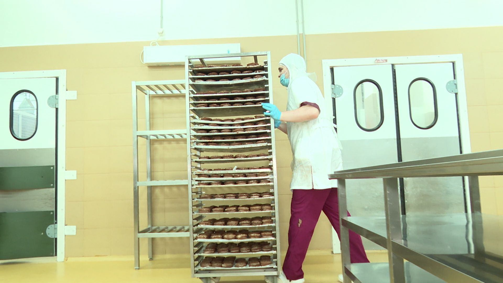 Реутов, вертикалки, экономика, У Палыча, сладкий бургер, творог и молоко, продукция года,