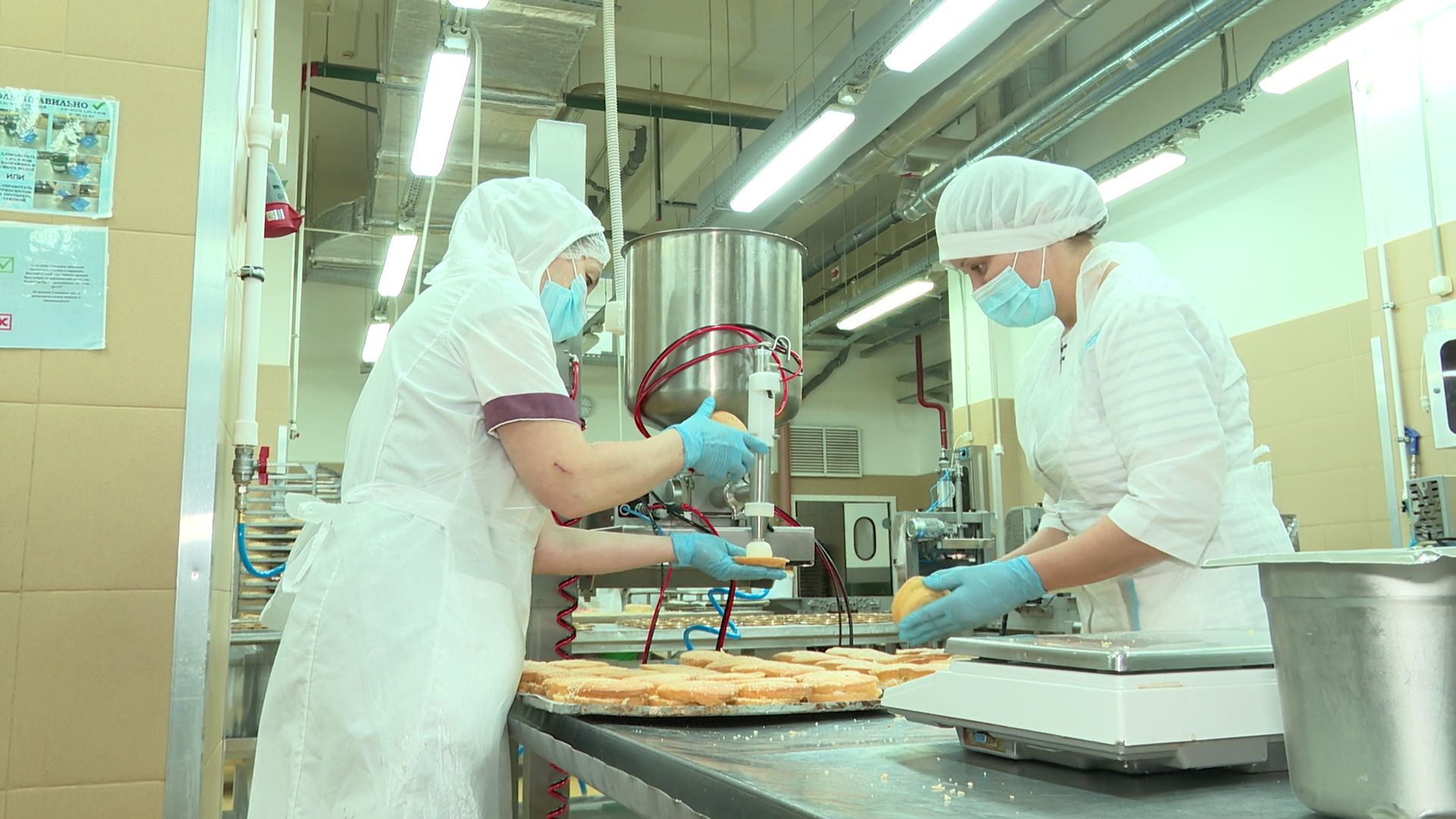 Реутов, вертикалки, экономика, У Палыча, сладкий бургер, творог и молоко, продукция года,