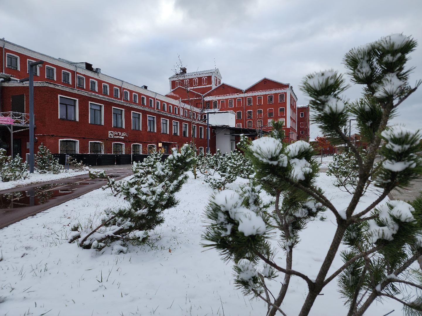 благоустройство 2024, Набережная в Орехово-Зуеве, орехово-зуевский округ,фасады, вертикалки,