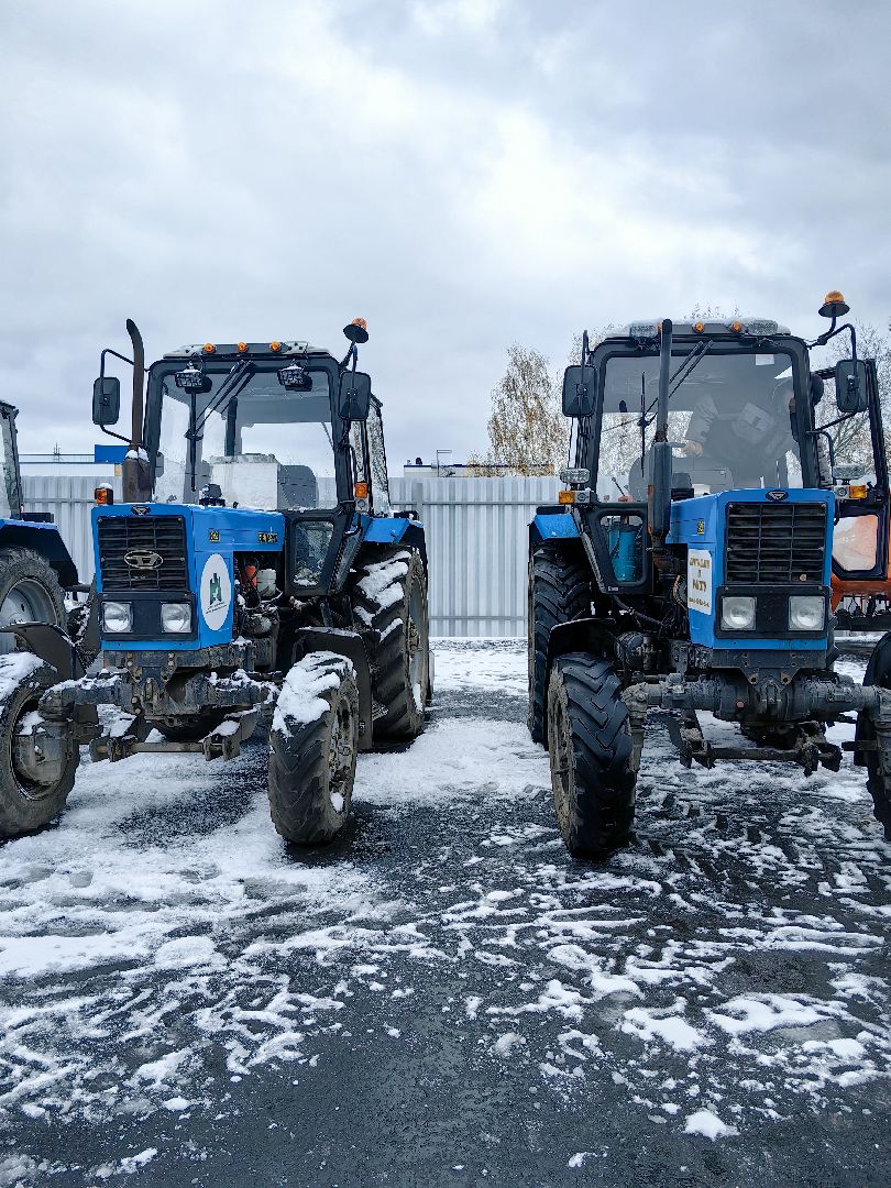 зимний сезон, снегоуборочная техника, автопарк, самосвал, трактор, погрузчик, вертикалки