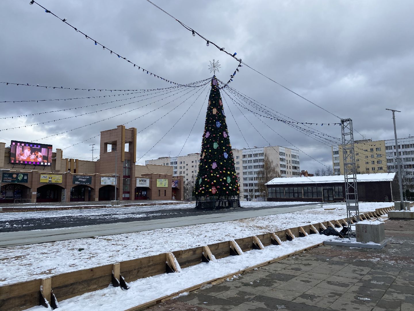 ёлка, Каток, Главная площадь, Истра, вертикалка,