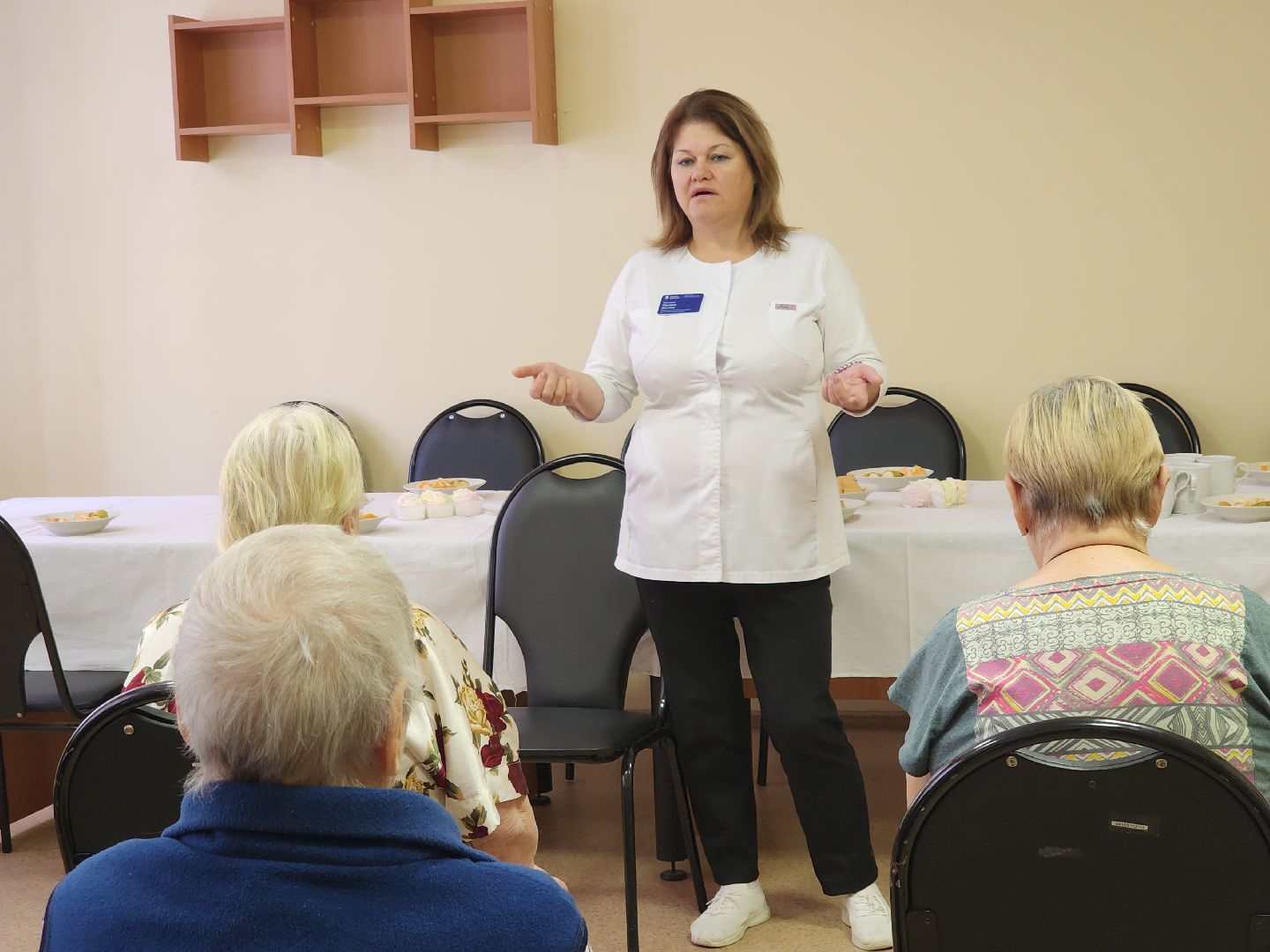 пожилые люди, профилактика заболеваний, здоровое сердце, вертикалка,