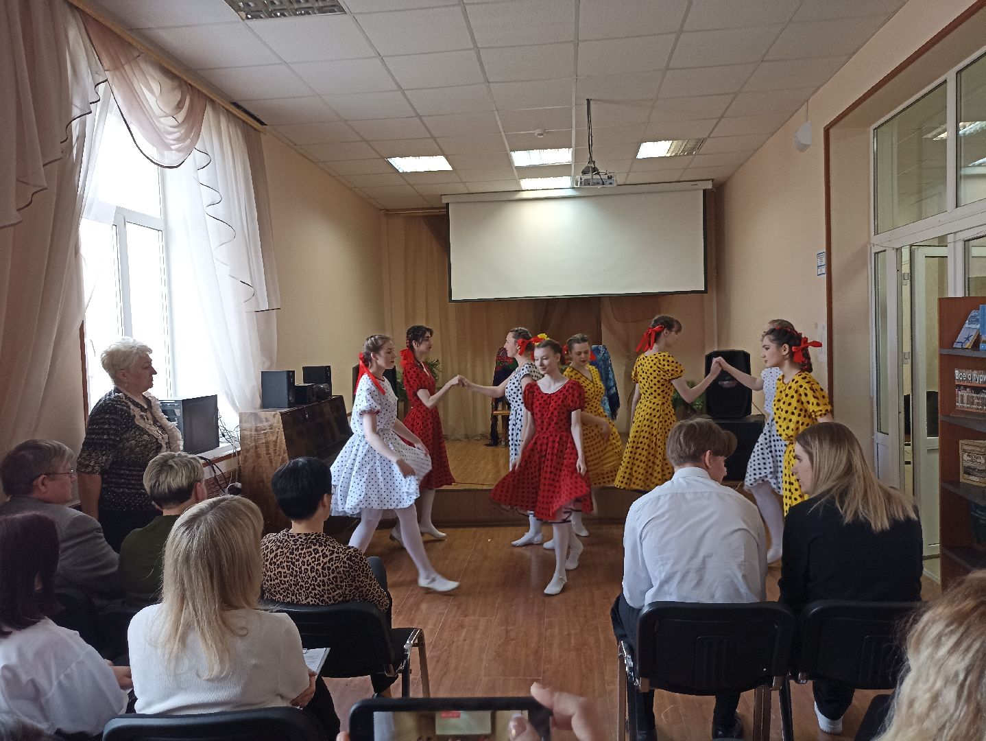 Серпухов, Подмосковье, Профессионалы, конкурс, туризм, студенты