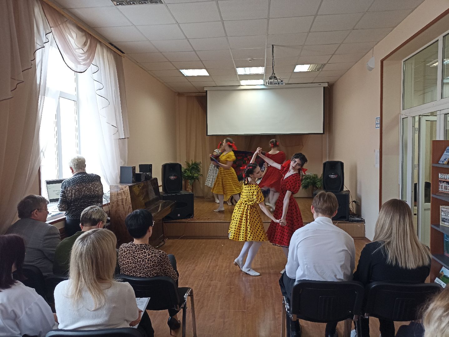 Серпухов, Подмосковье, Профессионалы, конкурс, туризм, студенты