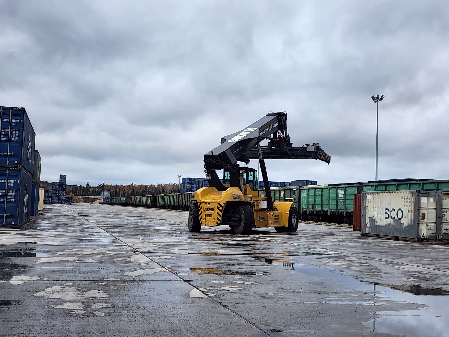 Чехов, деревня Кузьмино-Фильчаково, Сухой порт, терминал, транспортно-перегрузочный центр, транспортно-логистический хаб, строительство, эксплуатация, новые рабочие места, контейнеры, вертикалка, вертикальное видео,