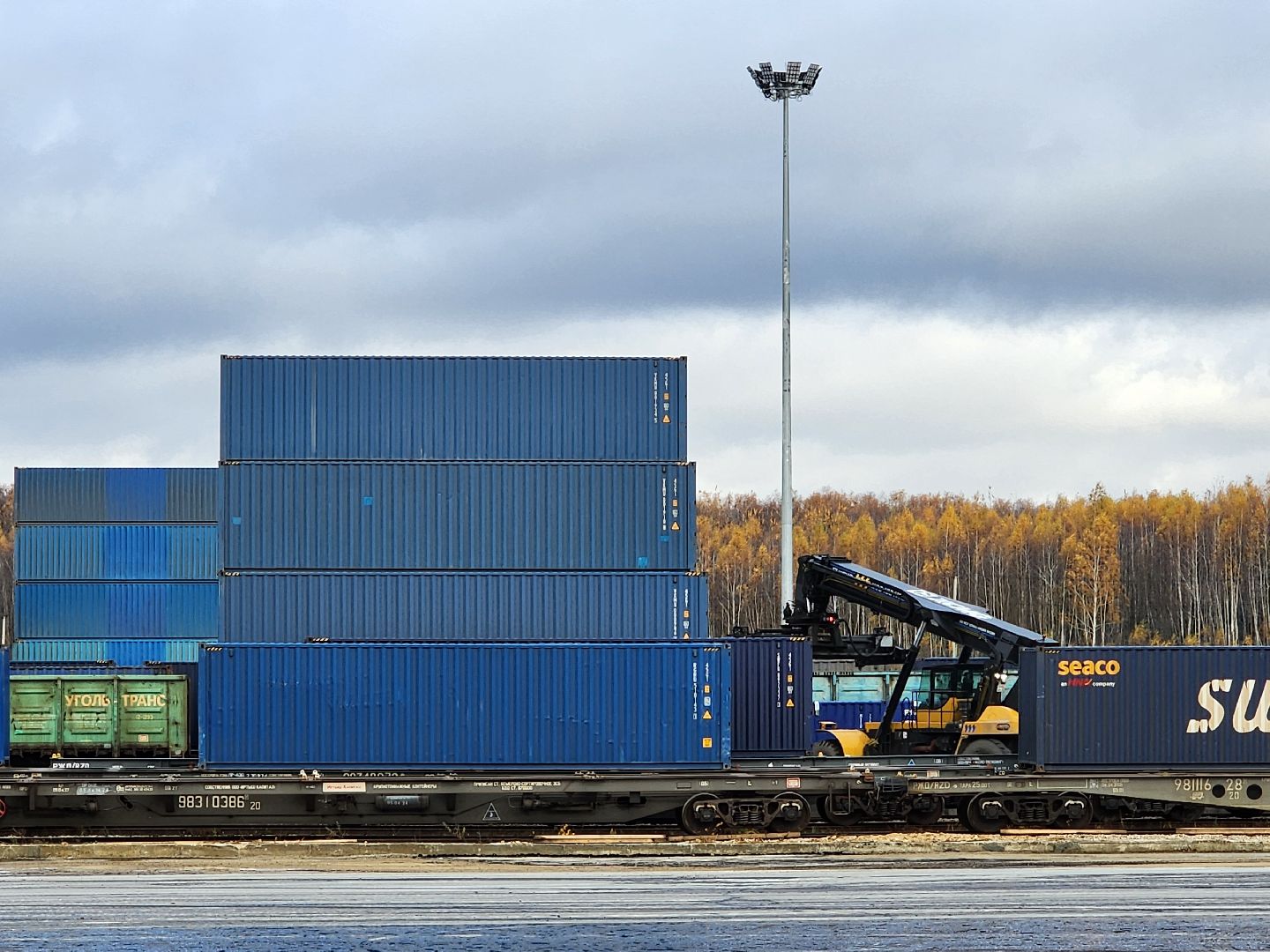 Чехов, деревня Кузьмино-Фильчаково, Сухой порт, терминал, транспортно-перегрузочный центр, транспортно-логистический хаб, строительство, эксплуатация, новые рабочие места, контейнеры, вертикалка, вертикальное видео,