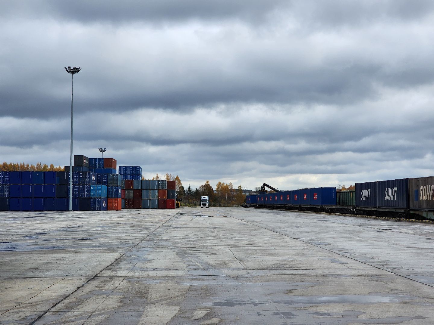 Чехов, деревня Кузьмино-Фильчаково, Сухой порт, терминал, транспортно-перегрузочный центр, транспортно-логистический хаб, строительство, эксплуатация, новые рабочие места, контейнеры, вертикалка, вертикальное видео,