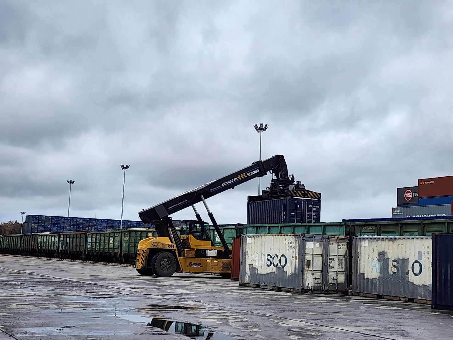 Чехов, деревня Кузьмино-Фильчаково, Сухой порт, терминал, транспортно-перегрузочный центр, транспортно-логистический хаб, строительство, эксплуатация, новые рабочие места, контейнеры, вертикалка, вертикальное видео,