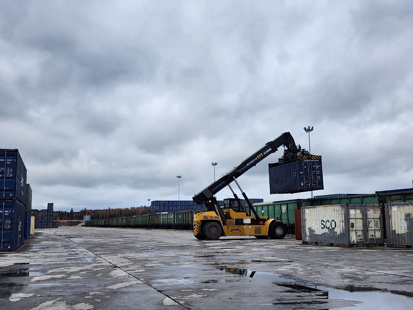 Чехов, деревня Кузьмино-Фильчаково, Сухой порт, терминал, транспортно-перегрузочный центр, транспортно-логистический хаб, строительство, эксплуатация, новые рабочие места, контейнеры, вертикалка, вертикальное видео,