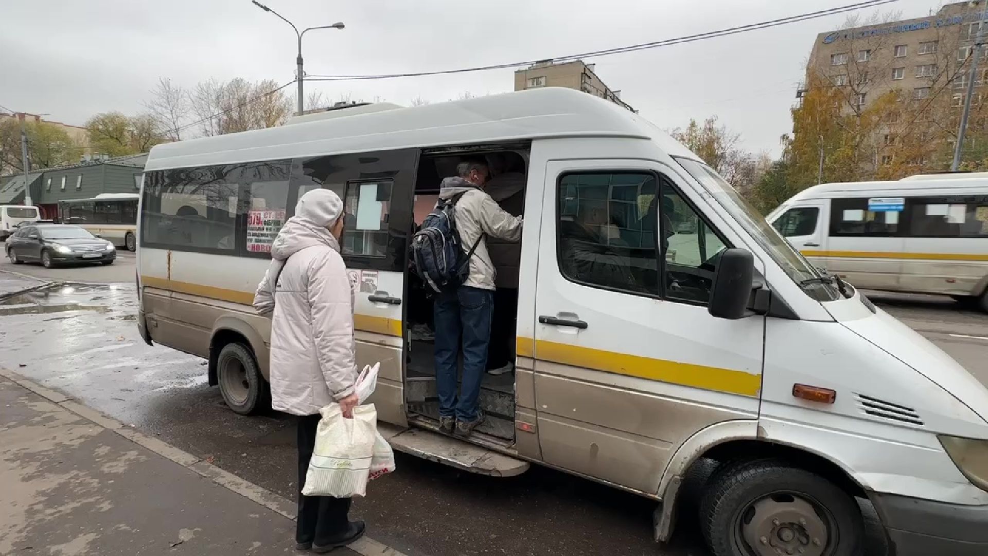 Реутов, транспорт, автобусы, маршрутки, оплата проезда, увеличение автопарка, ремонт автобусов,