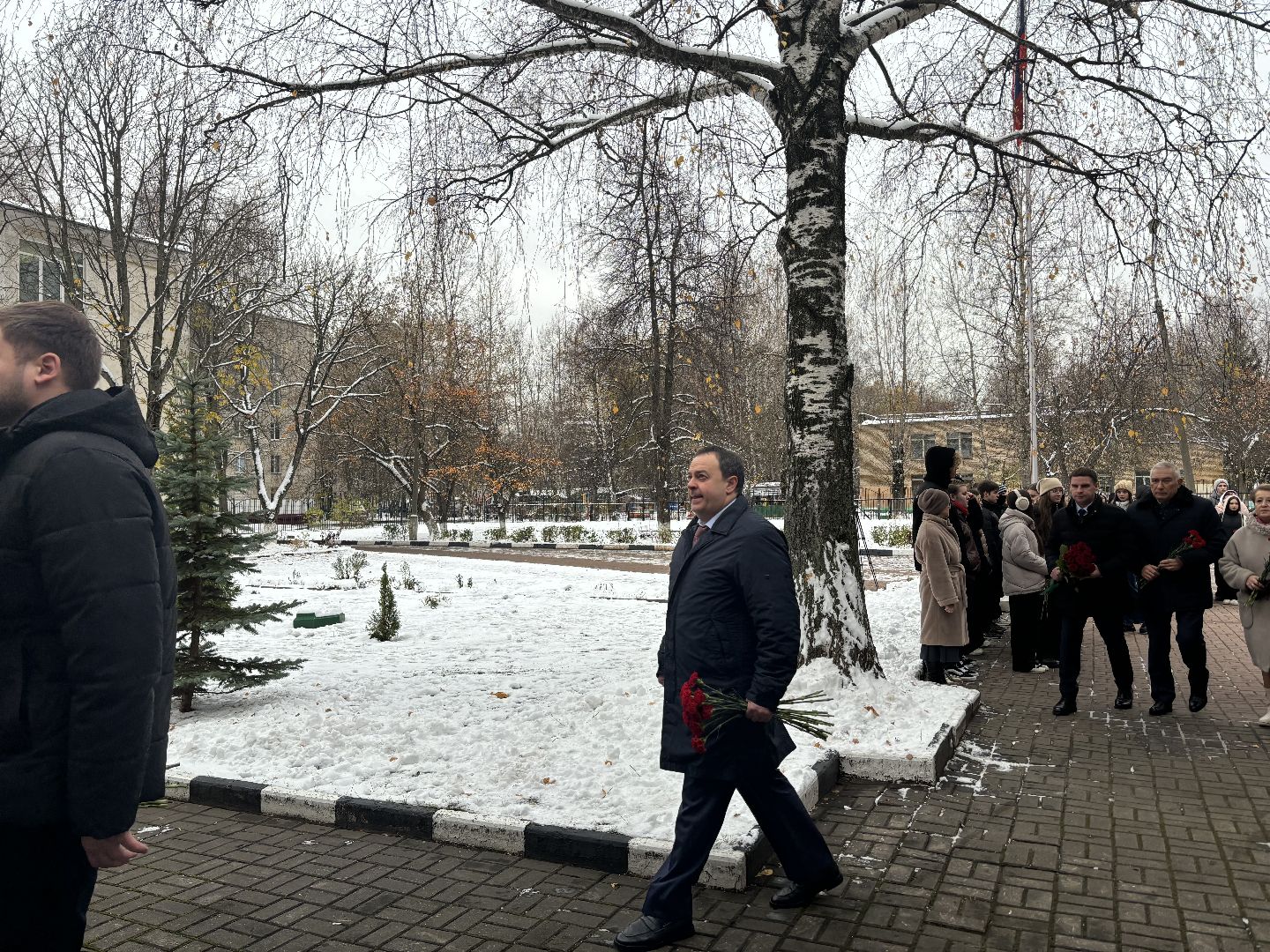 мемориальная доска, полиция, служба,