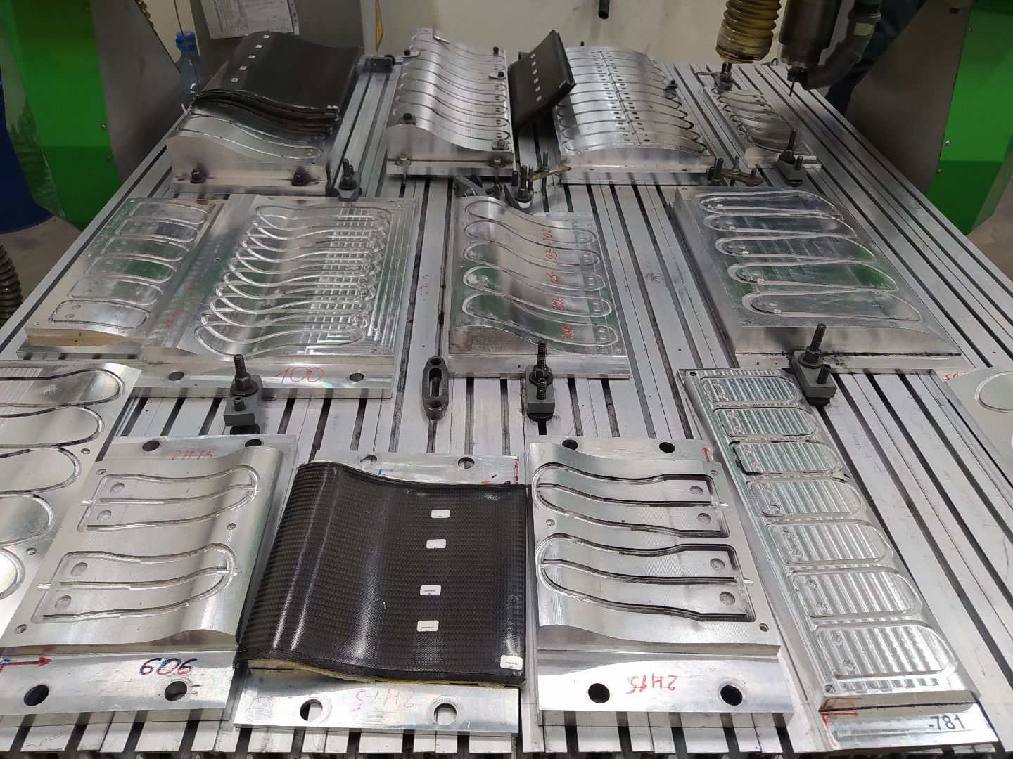 Производство, коленные модули, карбон, протез