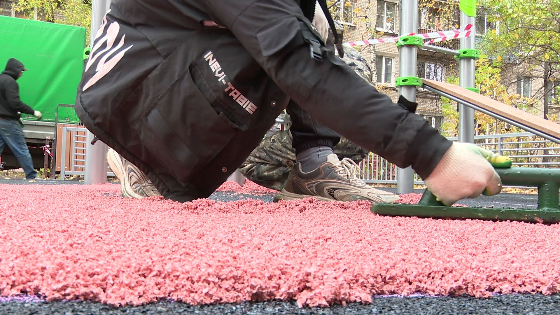 Реутов, вертикалки,детская площадка, качели, карусели, горки, скамейки, освещение,