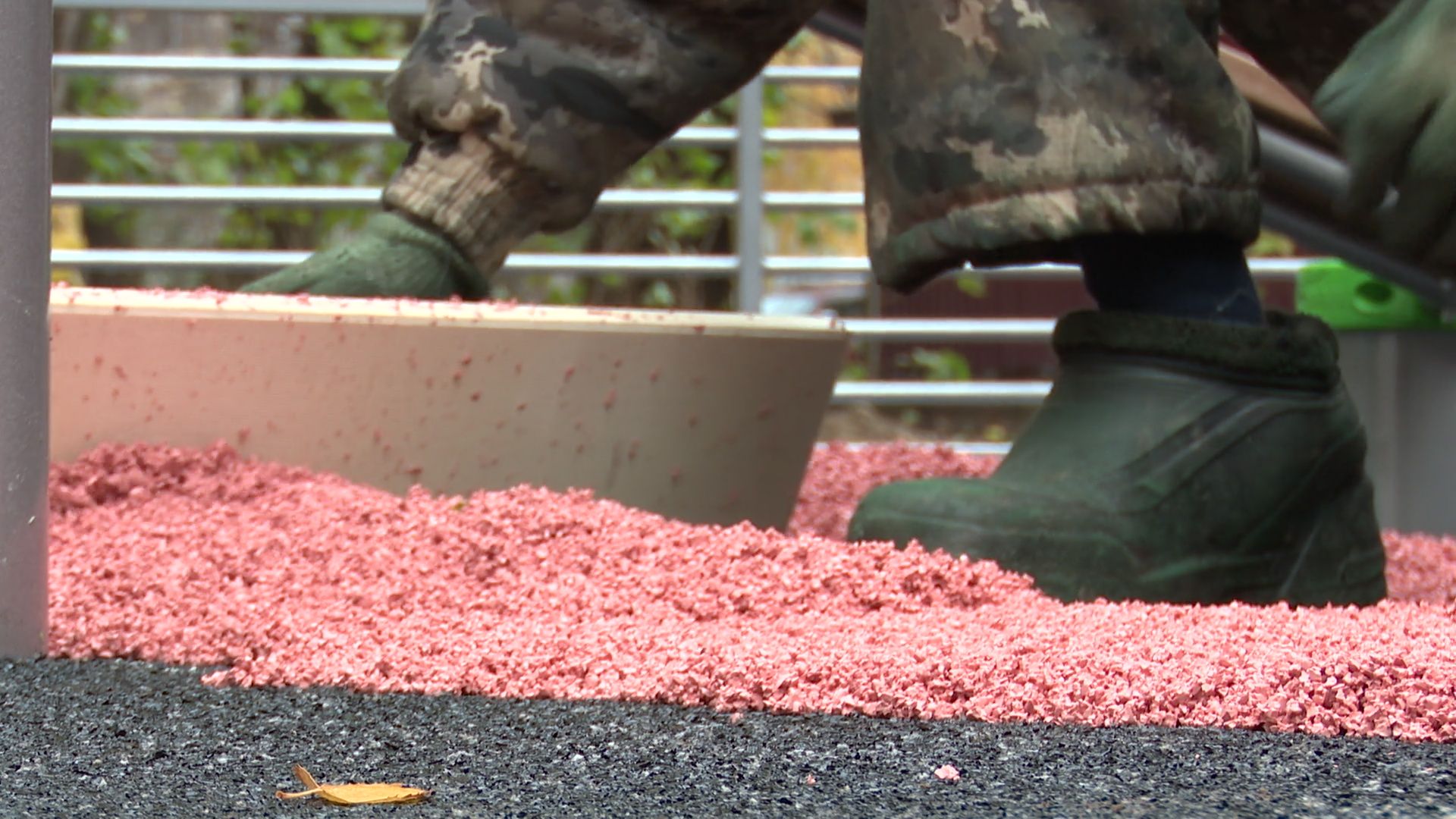 Реутов, вертикалки,детская площадка, качели, карусели, горки, скамейки, освещение,