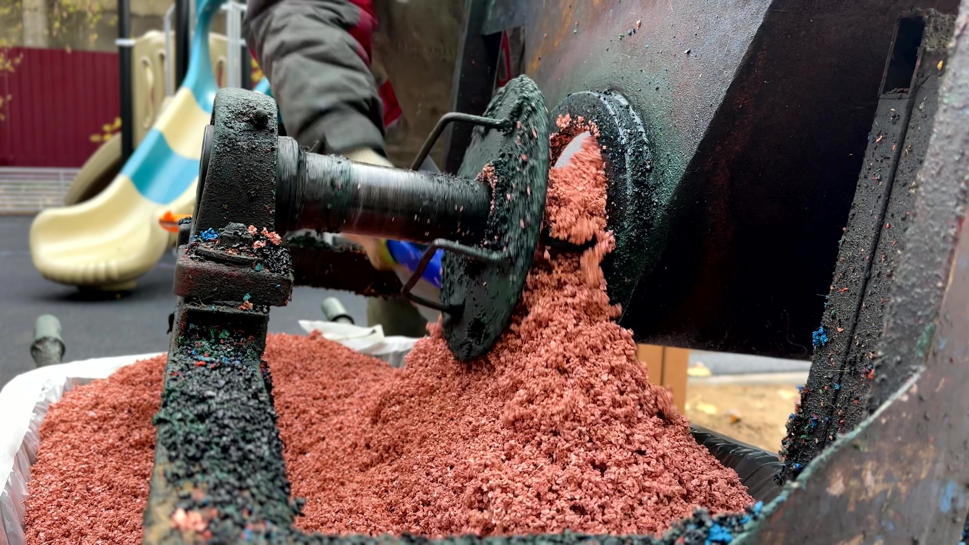 Реутов, вертикалки,детская площадка, качели, карусели, горки, скамейки, освещение,