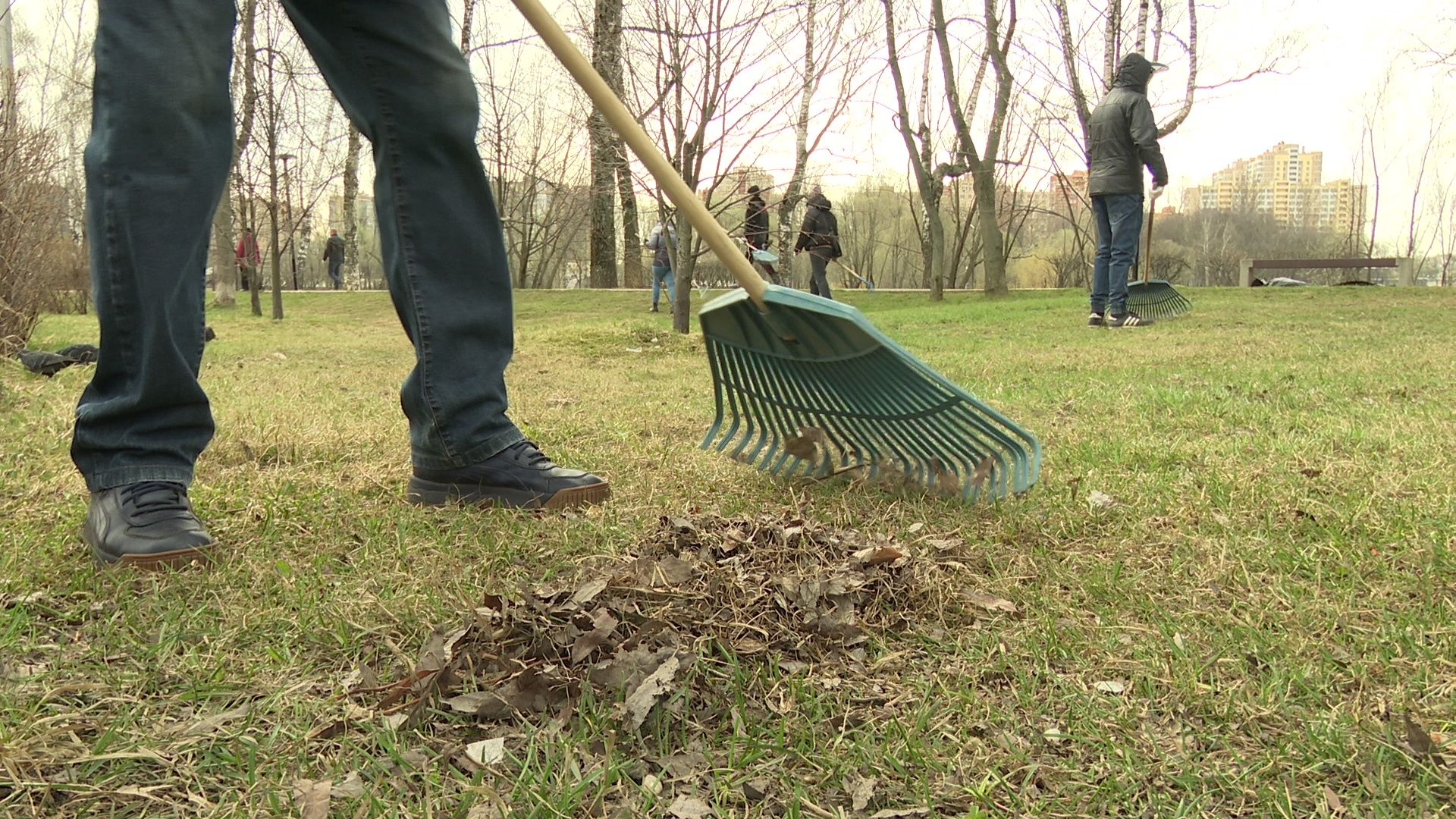 Реутов, месяц чистоты, благоустройство, субботник, мусор, грязь