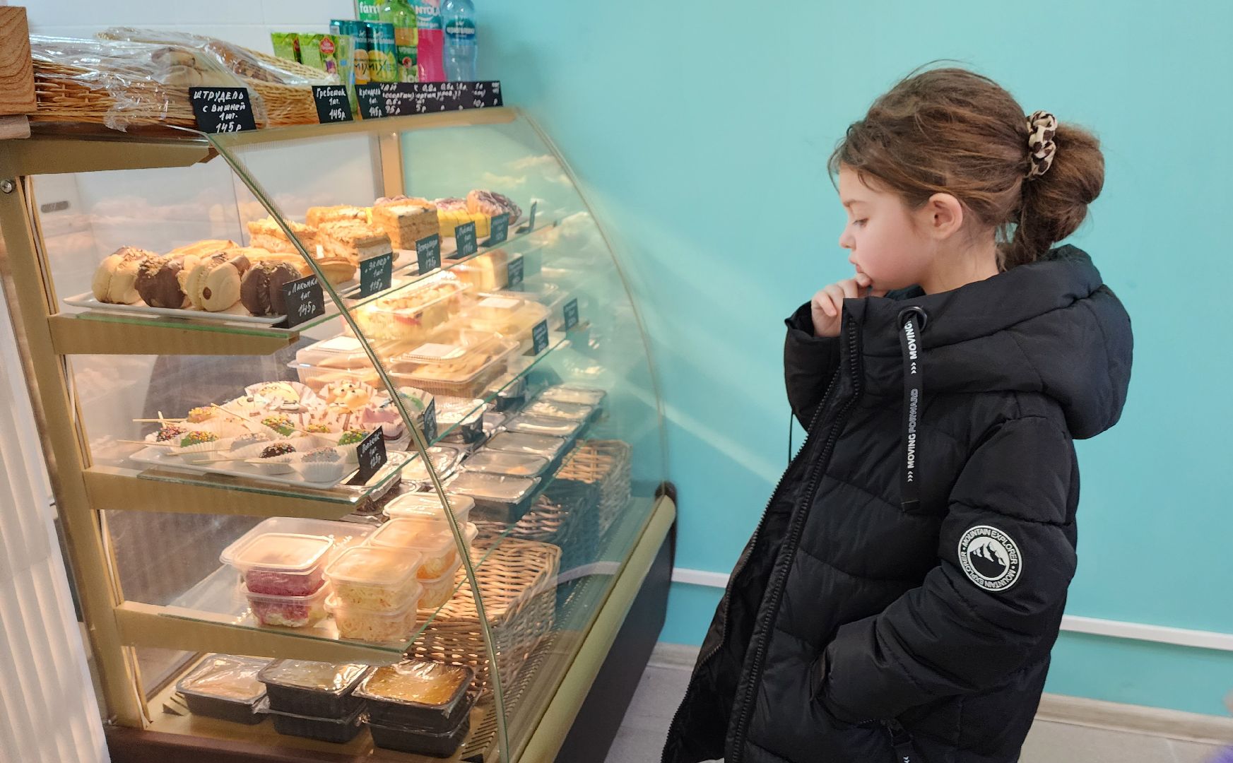 Солнечногорск, вертикалки, детская поликлиника, зона комфортного ожидания, мини-кафе,