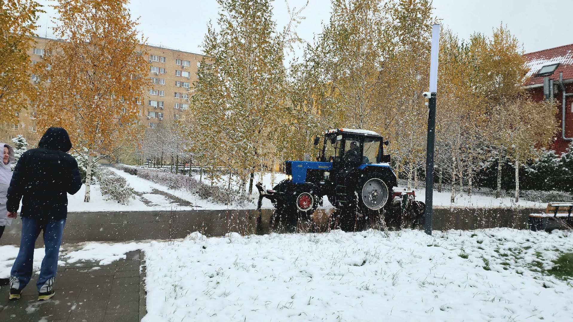 уборка снега, Лобня, Парк, вертикалка,