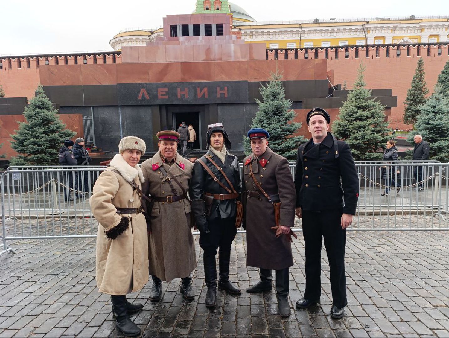 подольск, павел быков, подольская филармония, годовщина парада на красной площади, 7 ноября, концерт, музей, патриотизм,