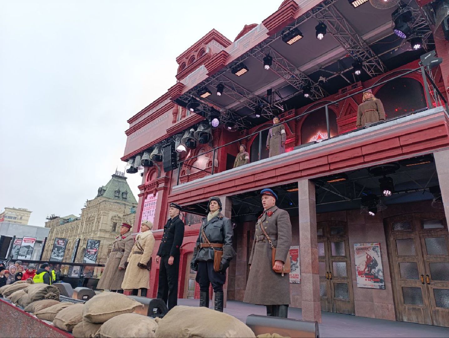 подольск, павел быков, подольская филармония, годовщина парада на красной площади, 7 ноября, концерт, музей, патриотизм,