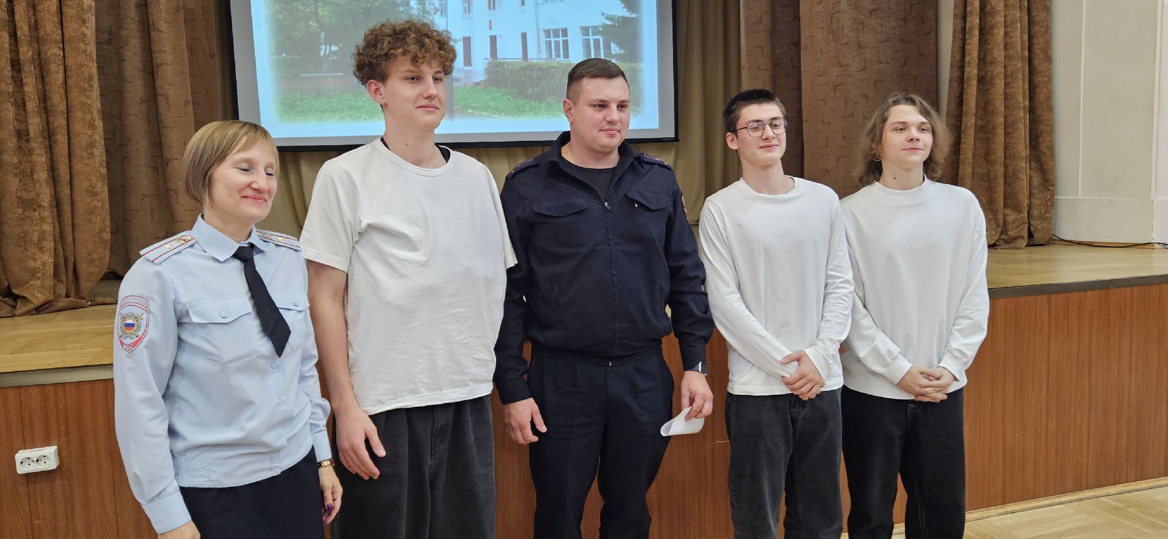 профориентация, школа, Жуковский, полиция, кинолог, кинологическая служба, собака,