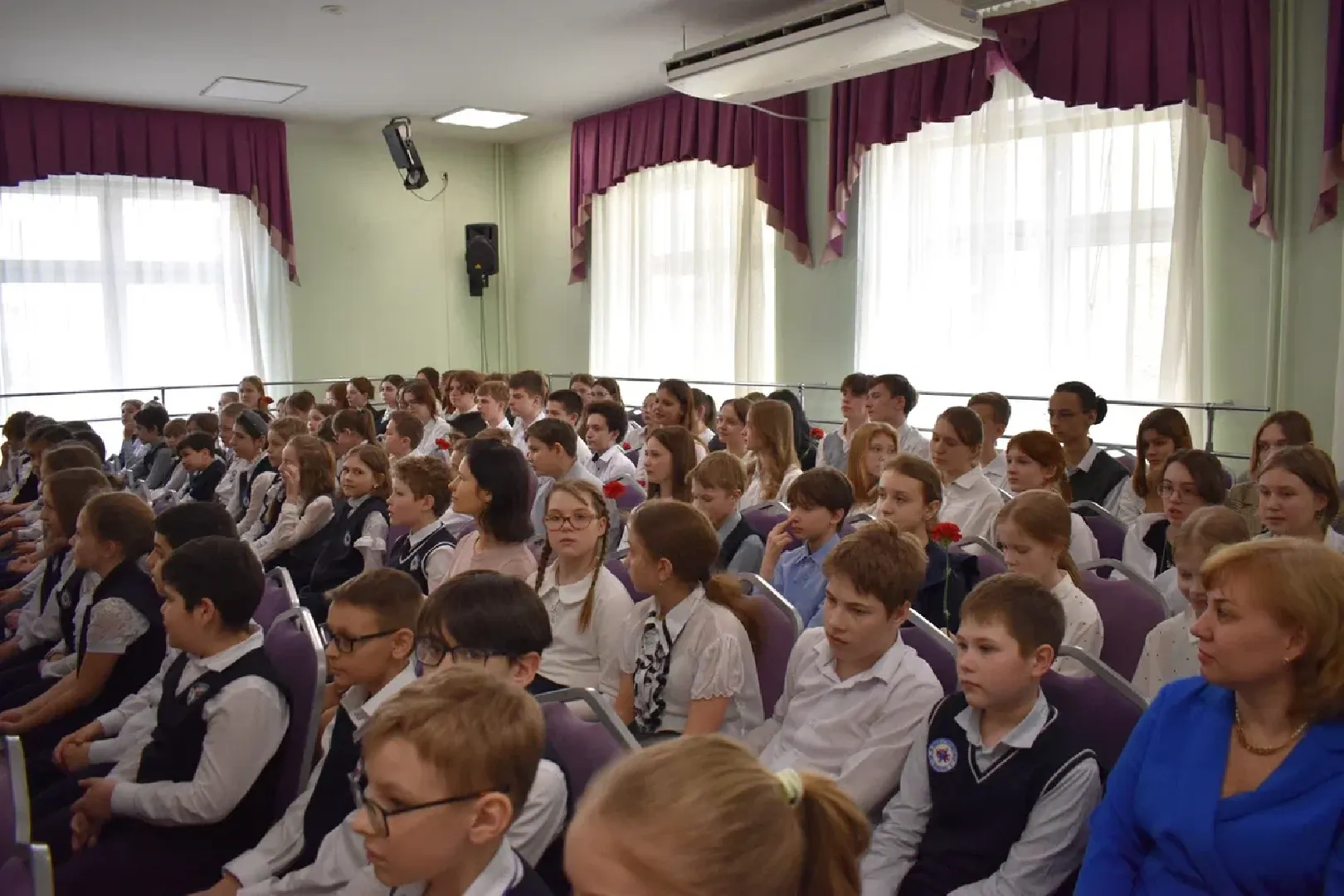 Балашиха, Подмосковье, Парта Героя, Михаил Грачёв, школы, депутаты, Мособлдума, Тарас Ефимов