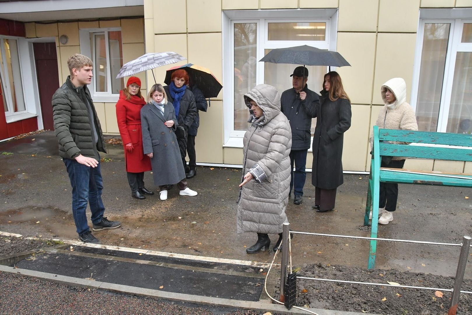 школа Попова Власиха, дошкольный корпус Поповки, Власиха школа Попова, благоустройство детской площадки, ясельная группа в Поповке,