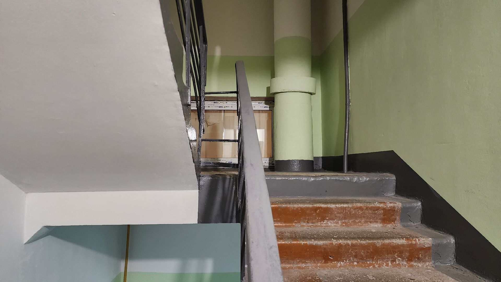 Раменский округ, Село Ульянино, Ремонт подъездов в Ульянино, Вертикальное видео, Вертикалка,